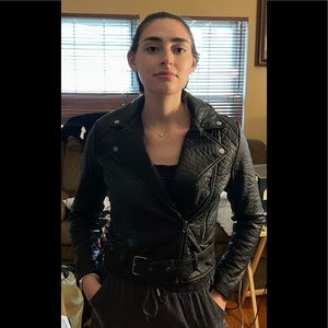 NWT VS  PEBBLED FAUX LEATHER MEDIUM WEIGHT MOTORCYCLE JACKET
